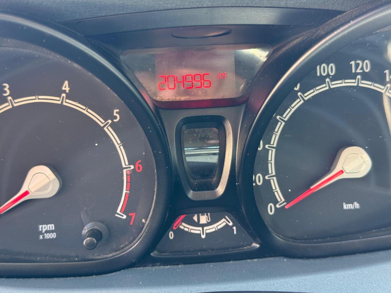 Ford Fiesta 1.4 Bz.- GPL 5p GARANZIA 12 m