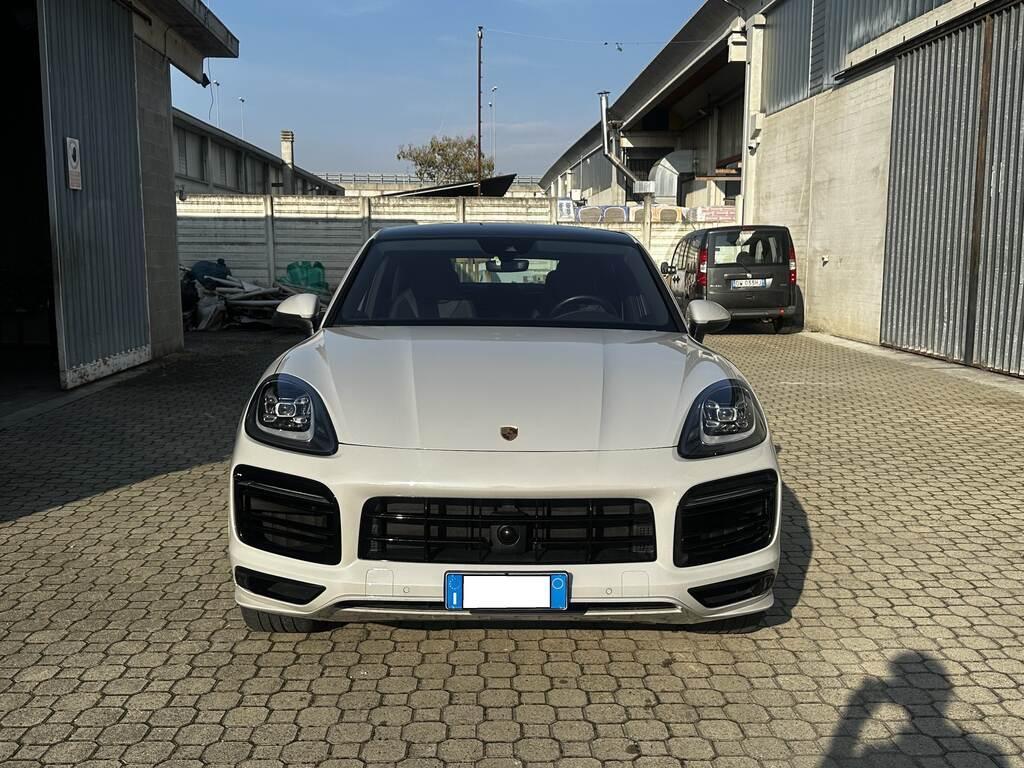 Porsche Cayenne Coupe 3.0 E-Hybrid Tiptronic
