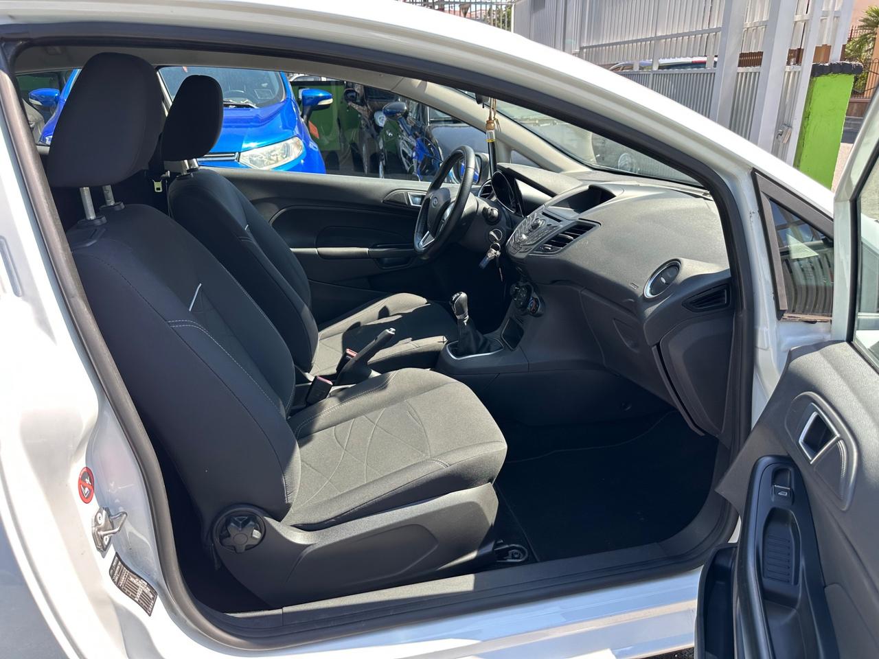 Ford Fiesta 1.5 TDCi 75CV 3 porte Titanium 100.000 KM
