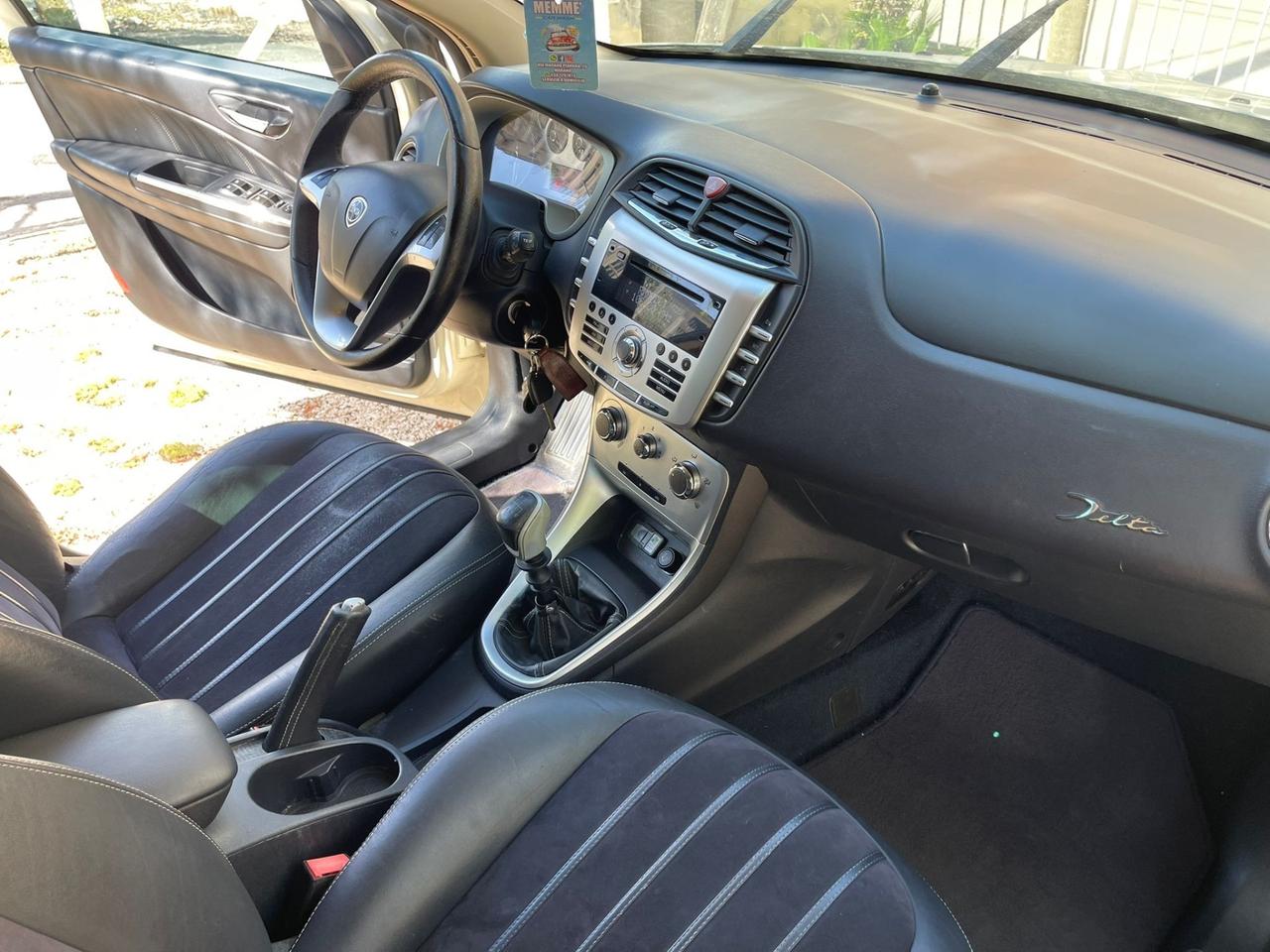 Lancia Delta 1.6 MJT DPF Argento