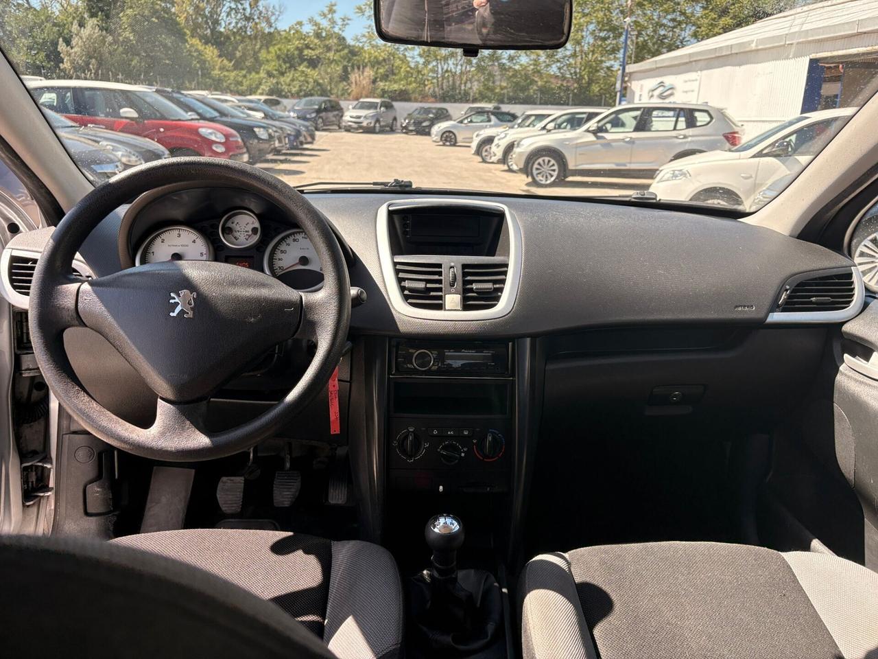 Peugeot 207 1.4 HDi 70CV 5p. X Line