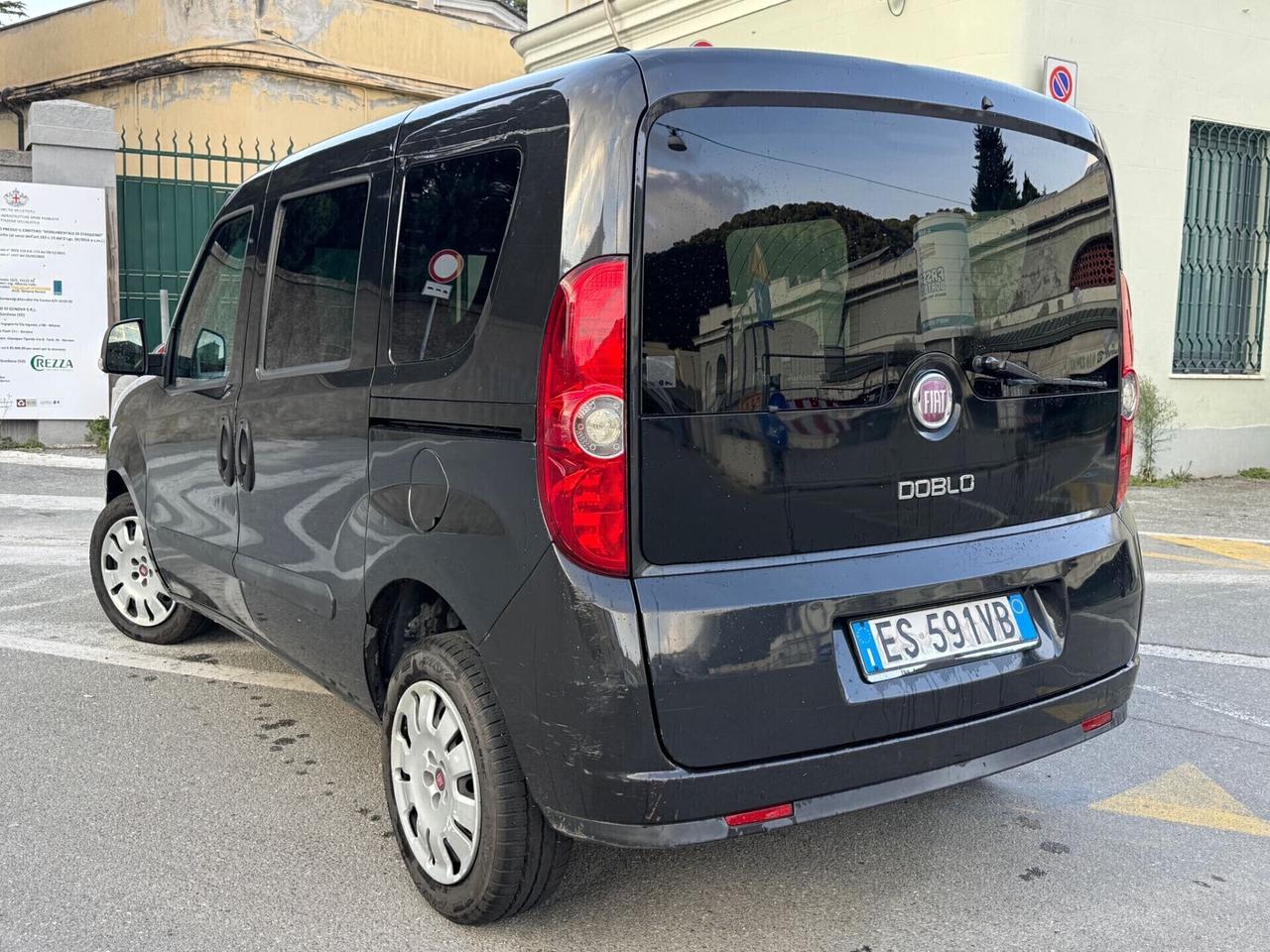 Fiat Doblò 2.0 MJT 16V km 160.000 5 posti - EMOTION