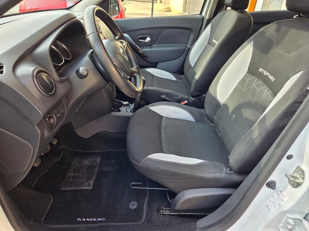 DACIA SANDERO 1.5 DCi 75CV UNICO PROPRIETARIO 2019