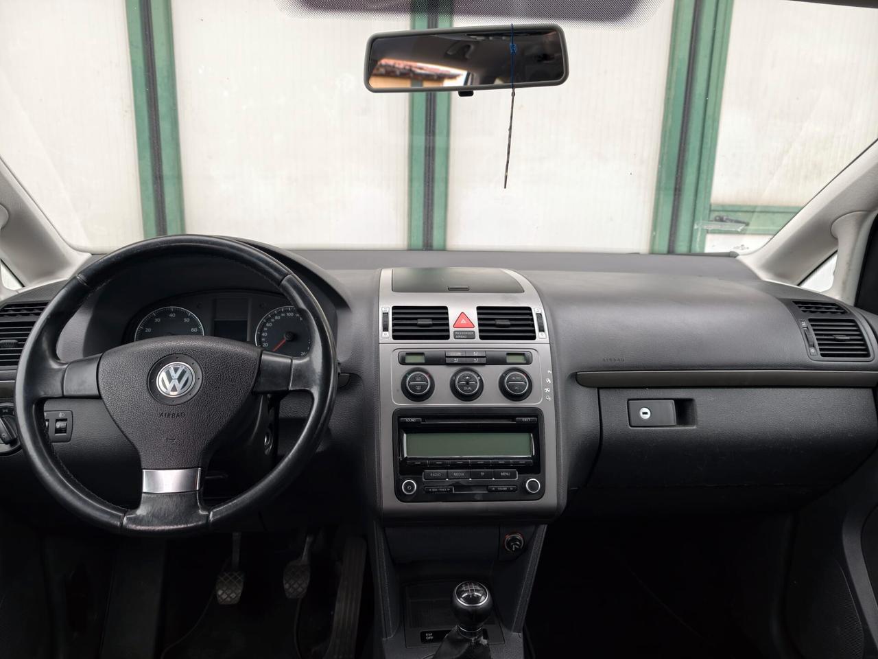 Volkswagen Touran 7 POSTI BENZINA METANO 2008