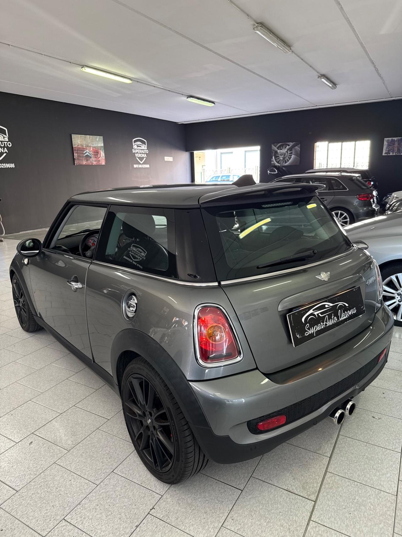 Mini John Cooper Works Clubman 1.6 16V S Chili