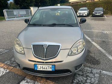 Lancia Ypsilon 1.2 DIVA 2011 TAGLIANDATA