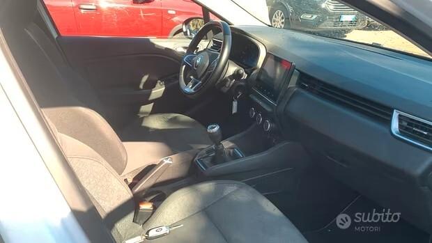 Renault Clio TCe 90 CV 5 porte Techno