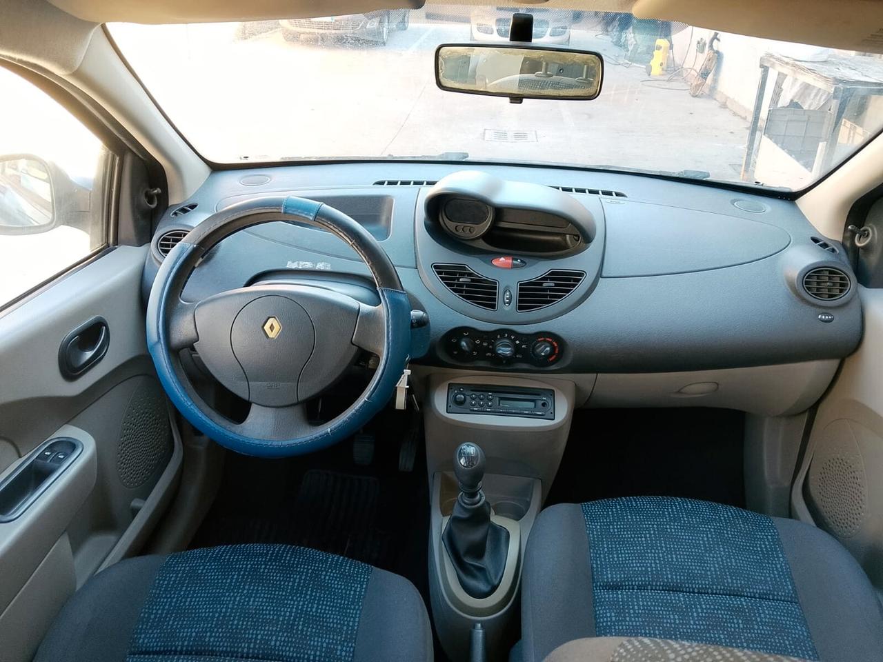 Renault Twingo 1.2-BENZINA-NEOPAT-2009