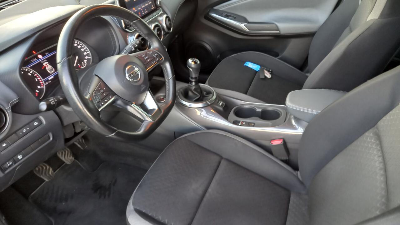 Nissan Juke 1.0 DIG-T 114 CV N-Connecta