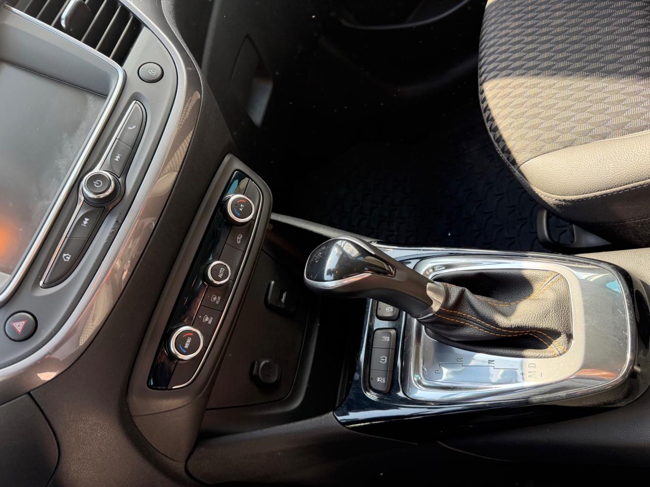 Opel Crossland X 1.5 ECOTEC D 120 CV Start&Stop aut. Innovation