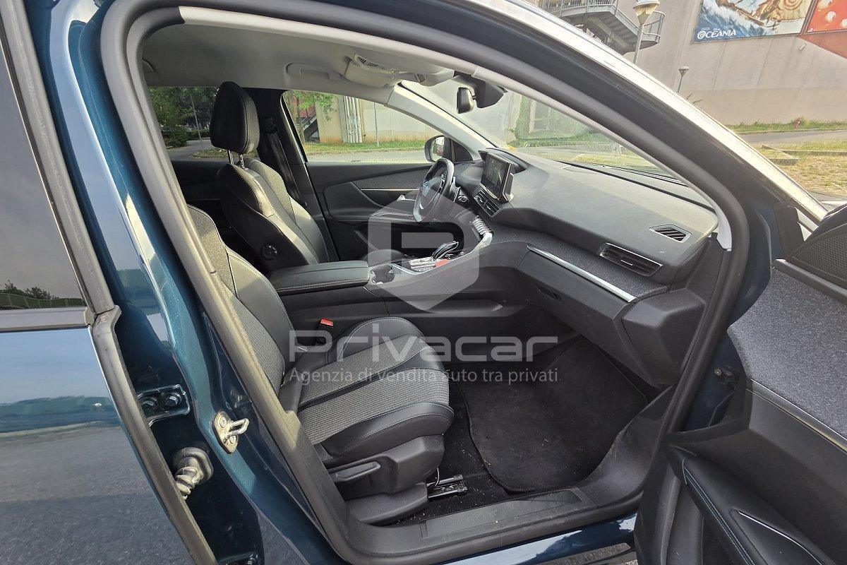PEUGEOT 3008 BlueHDi 130 S&S EAT8 Allure Pack