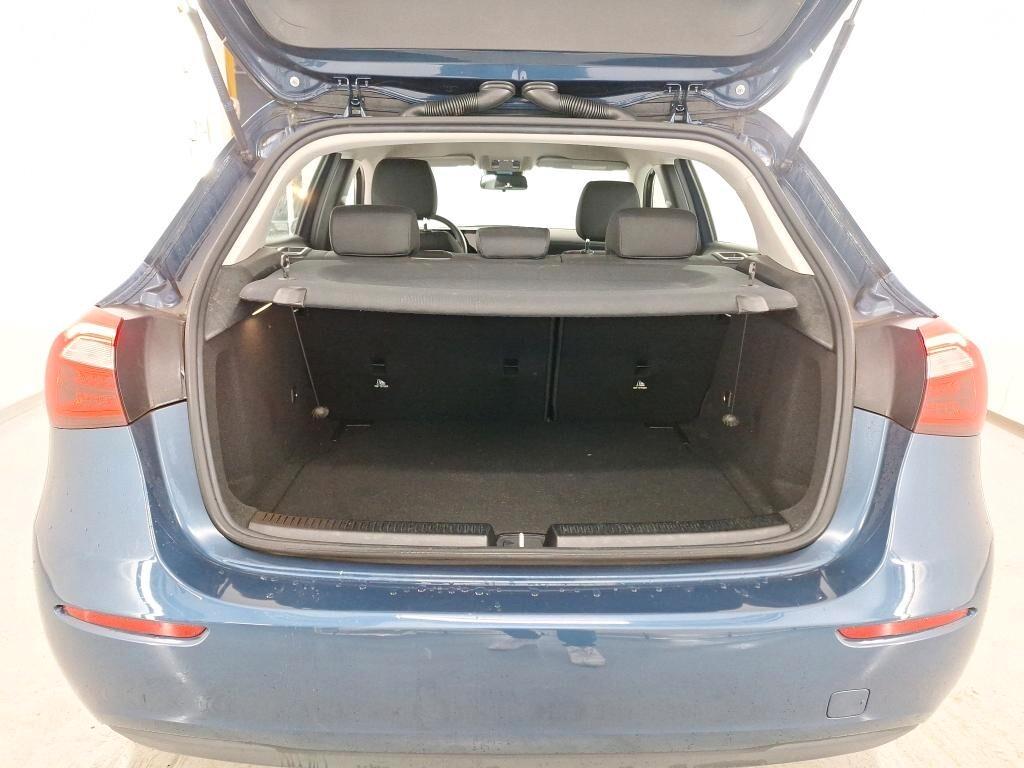 MERCEDES-BENZ A 180D 116CV 6M. BUSINESS SOLUTION ( NAVI - TELECAMERA POST. - CRUISE )
