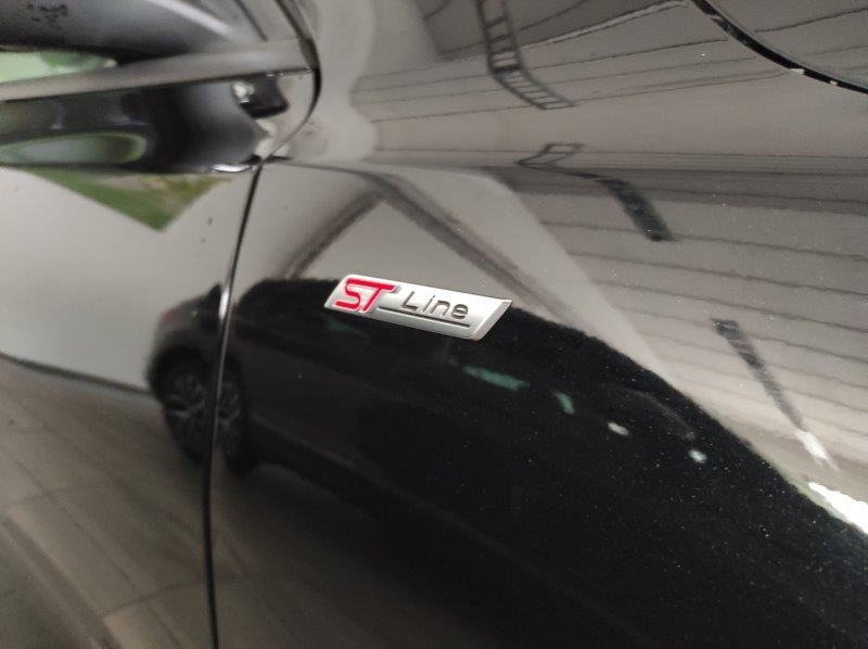 FORD Focus 4ª serie - Focus 1.5 EcoBlue 115 CV automatico 5p. ST-Line