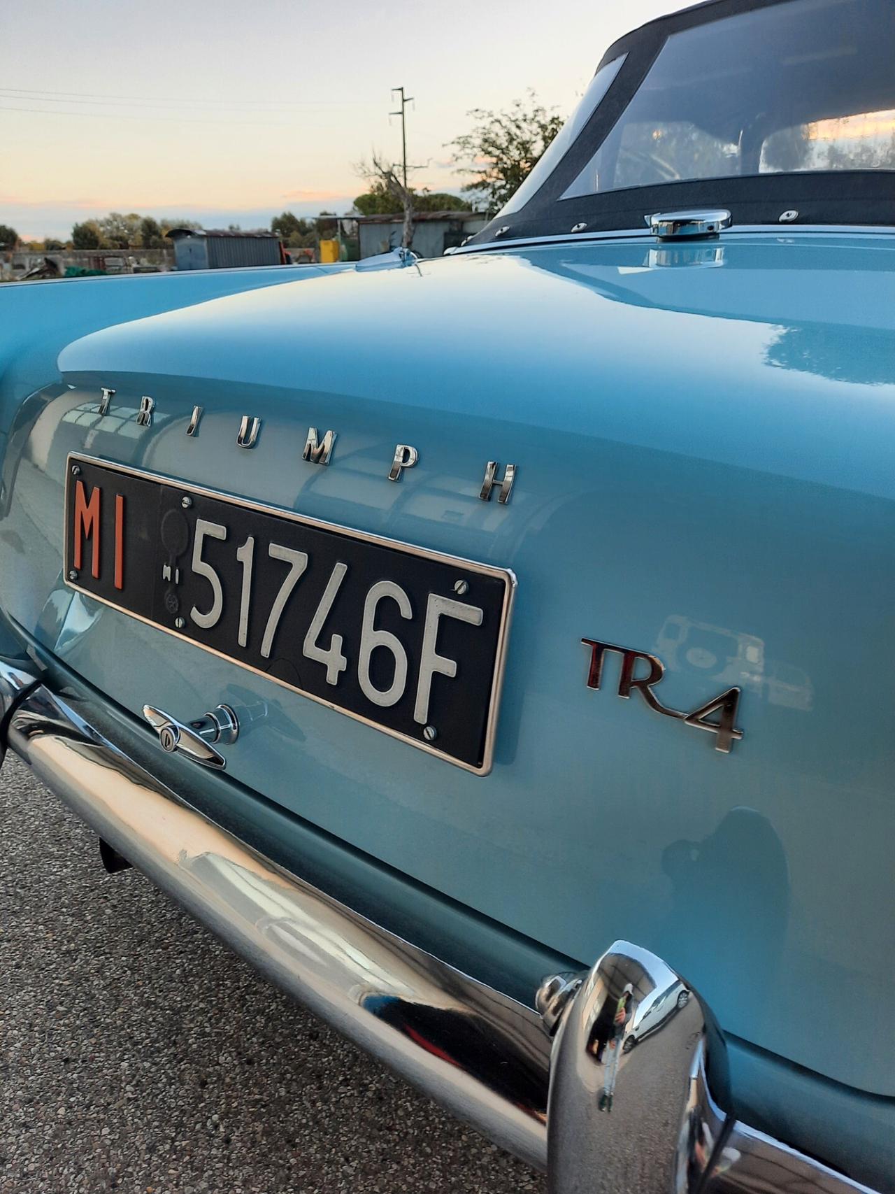 Triumph TR4 Sport
