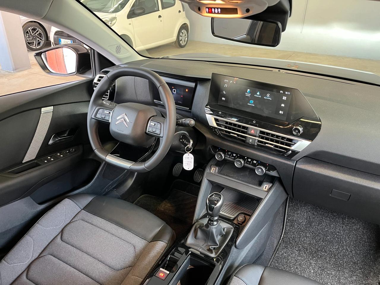 Citroen C4 1.2cc PURETECH 130cv PLUS - SOLO 4.500KM