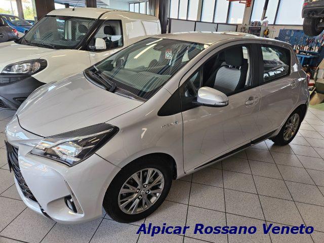 TOYOTA Yaris 1.5 Hybrid 5 porte Business