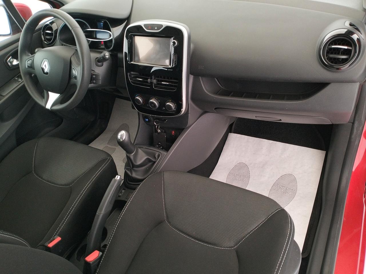 Renault Clio 1.2 75CV Zen - GPL VALIDO FINO 2032 - NEOPATENTATI
