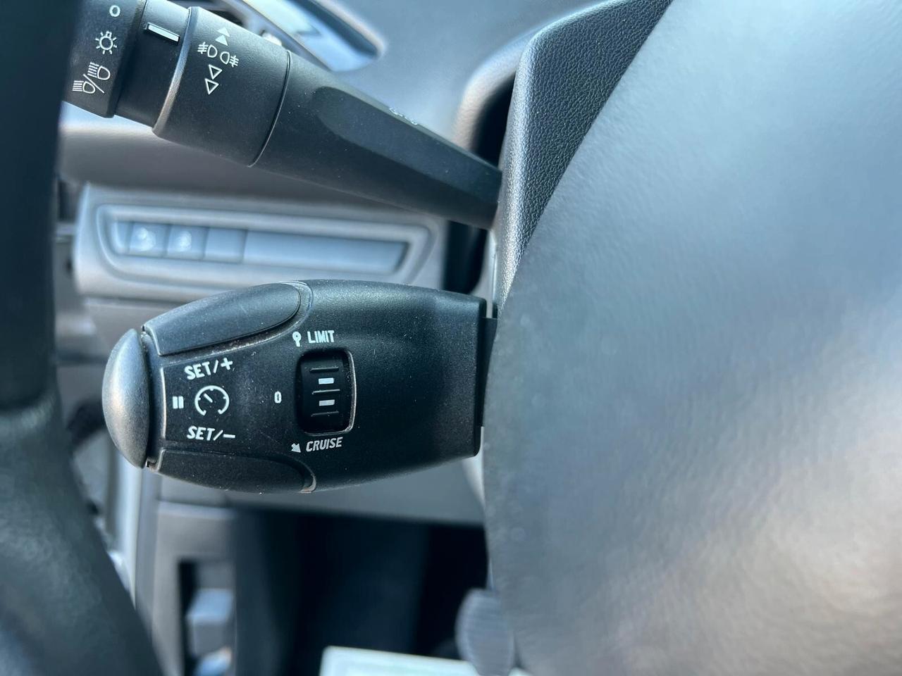 Peugeot 208 1.6 BlueHDi 75 cv 5 porte