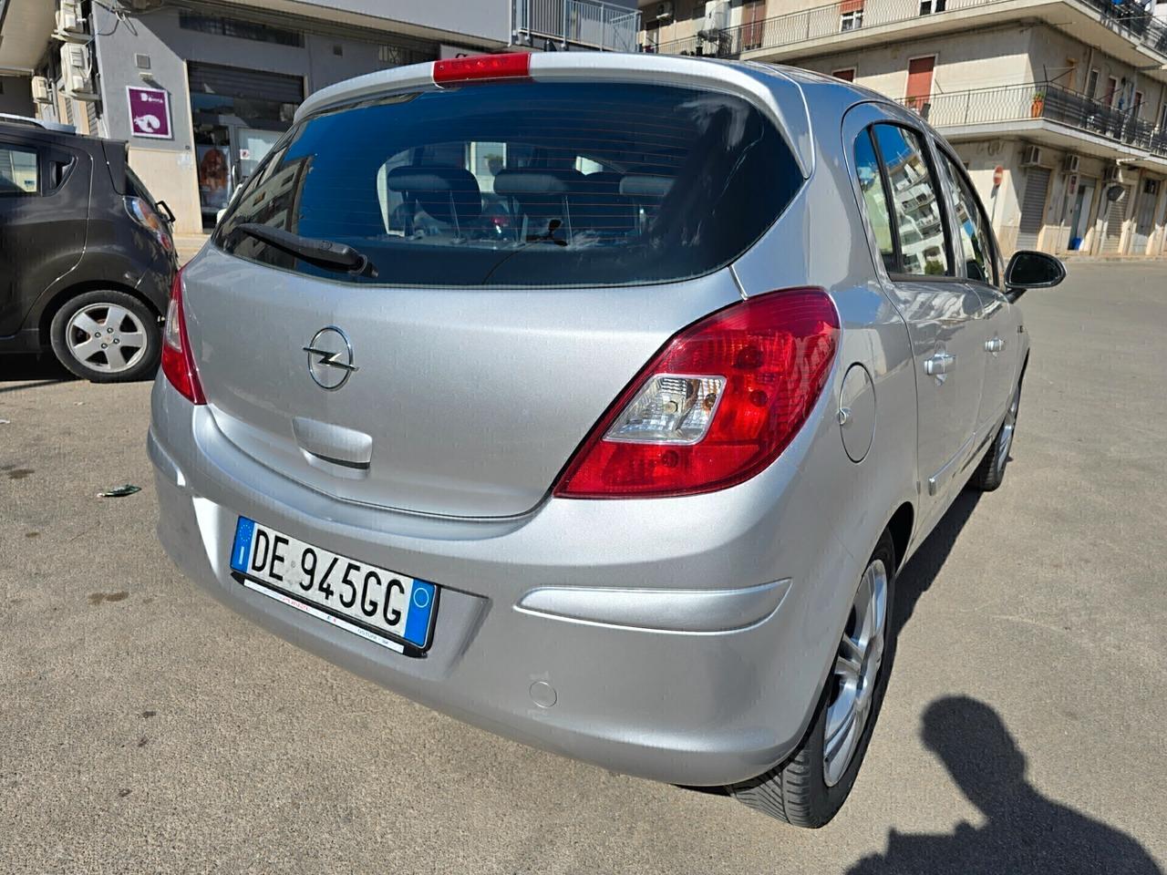 Opel Corsa 4a Serie 1.2 5P Cosmo