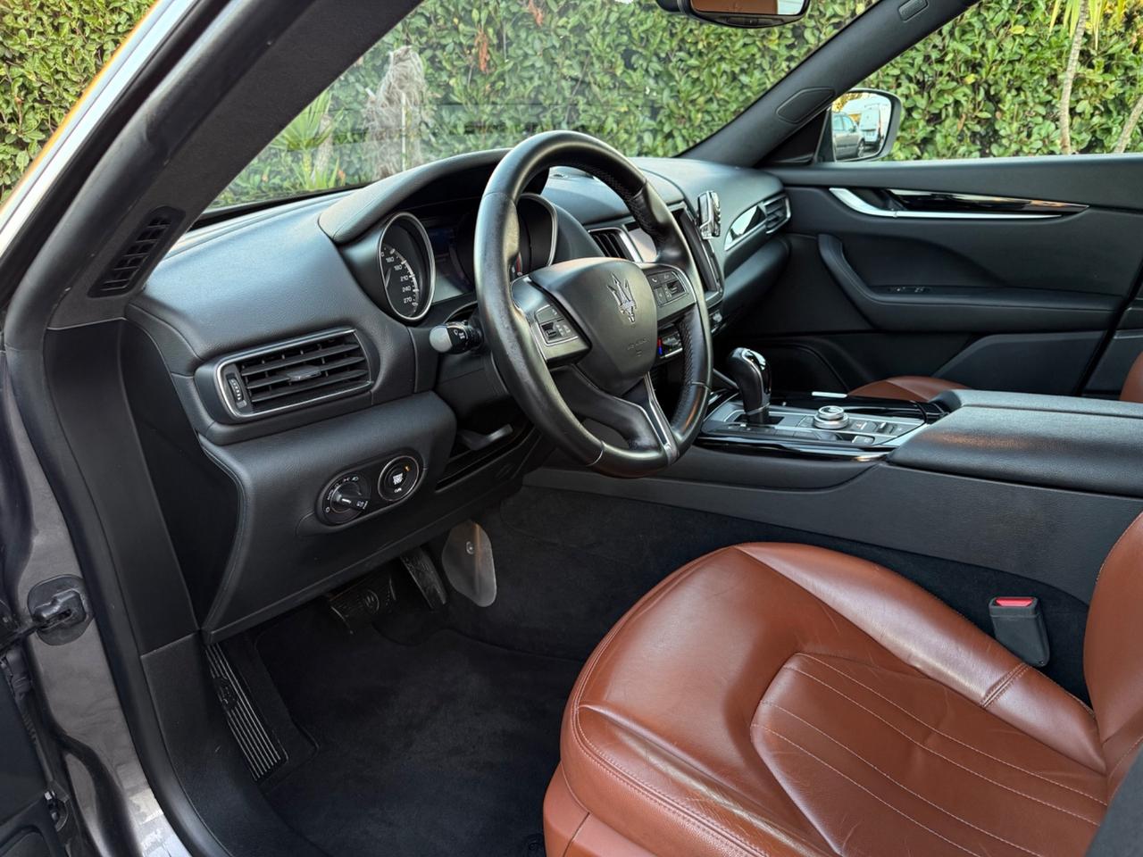 Maserati Levante 3.0 V6 250CV AWD