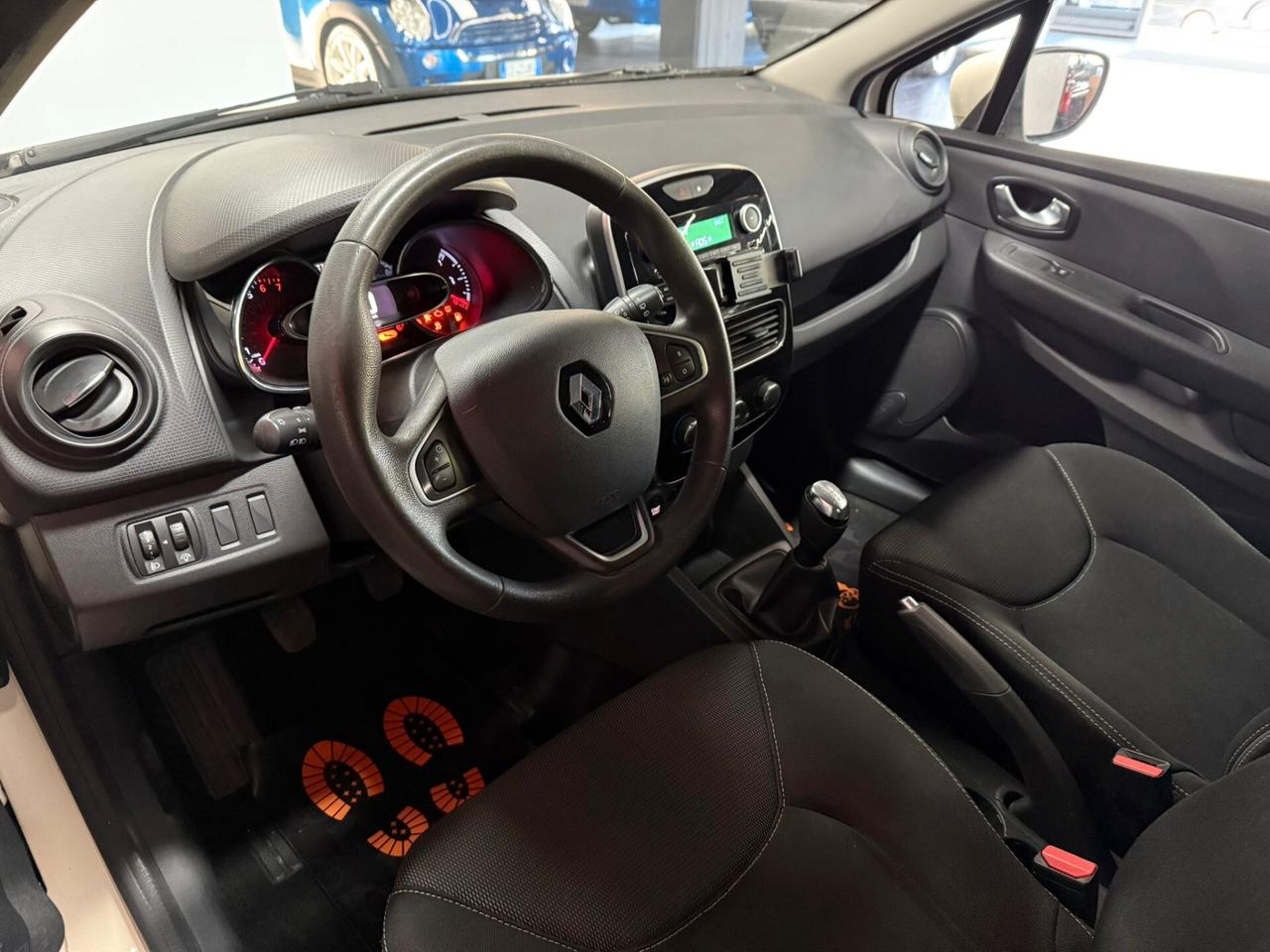 Renault Clio 1.2 75CV 5 porte Intens