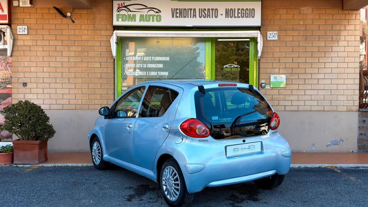 Toyota Aygo 1.0 12V VVT-i 5 porte