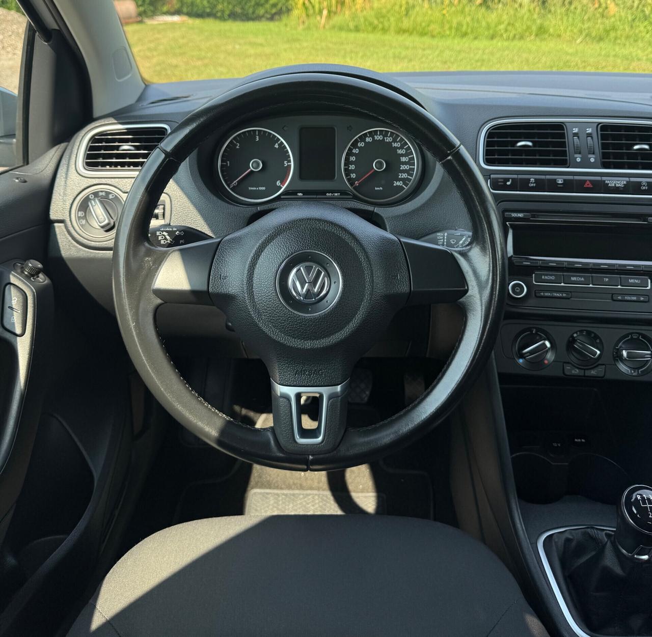 VOLKSWAGEN POLO 1.2 TDI BLUEMOTION NEOPATENTATi