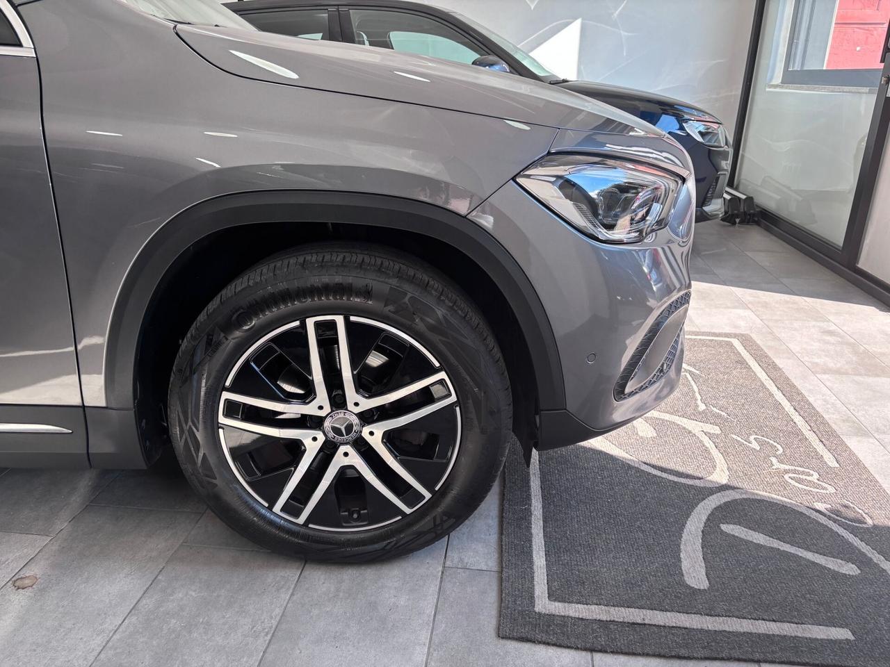 MERCEDES-BENZ GLA 200D AUTOMATIC SPORT PLUS