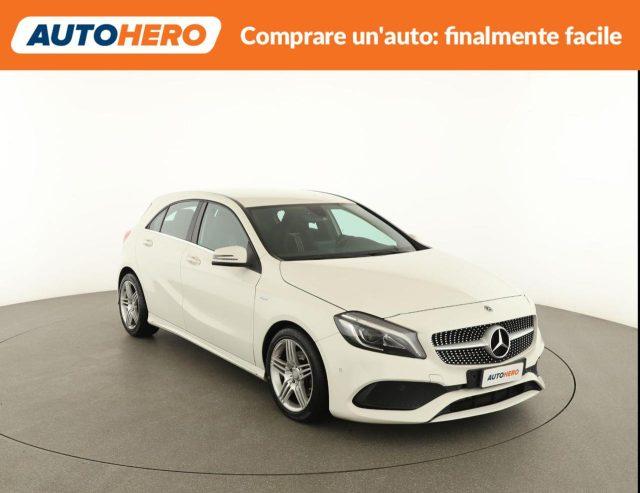 MERCEDES-BENZ A 200 d Automatic Sport