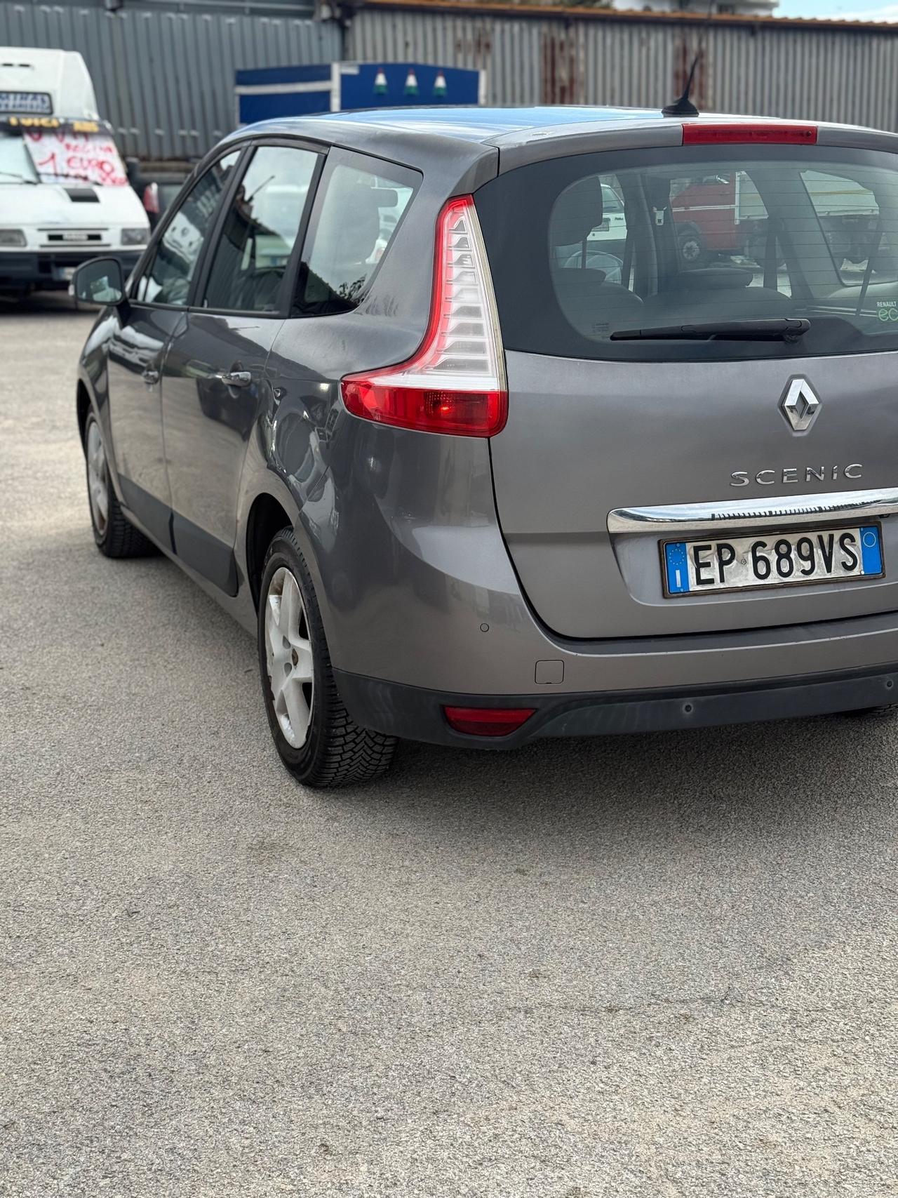 Renault Scenic Scénic XMod 1.5 dCi 110CV EDC Live