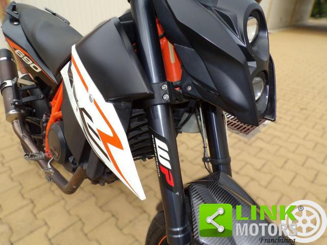 KTM 690 Duke R - Garanzia gratis con finanziamento!