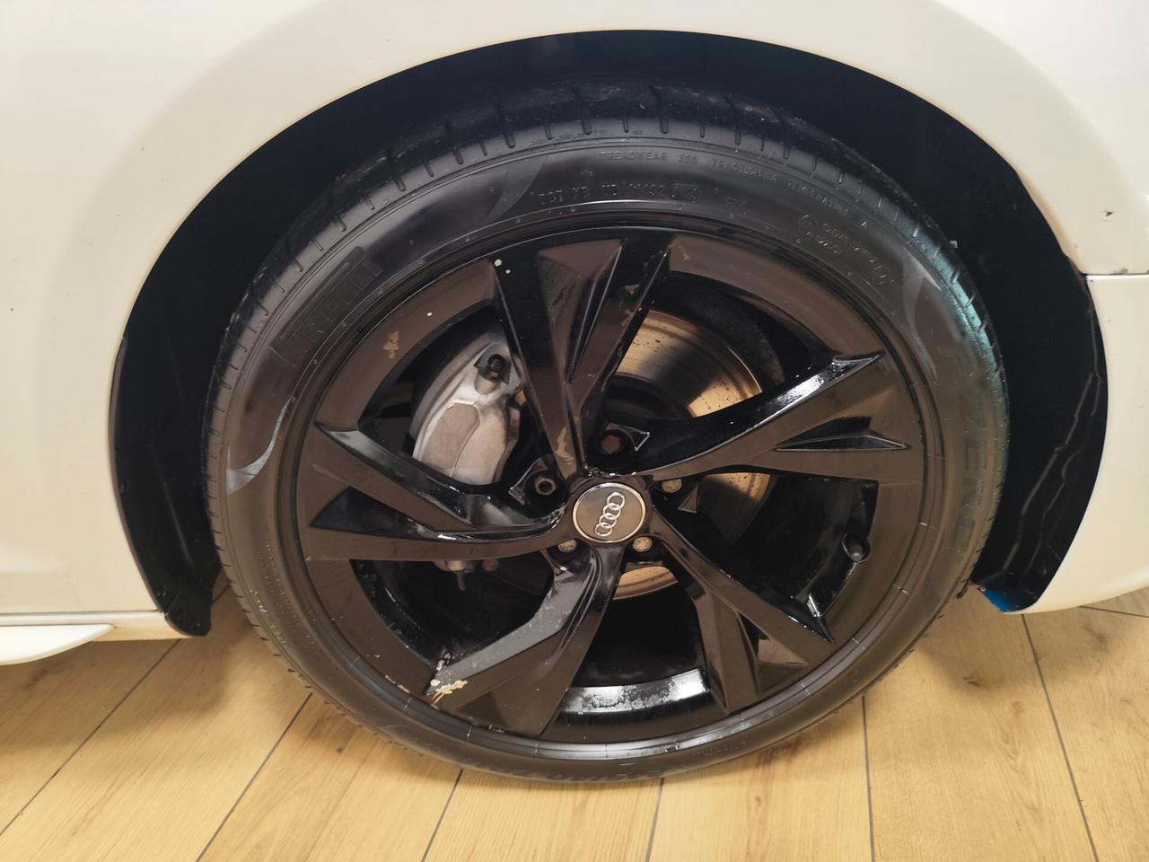 Audi A4 Avant 40 TDI S tronic