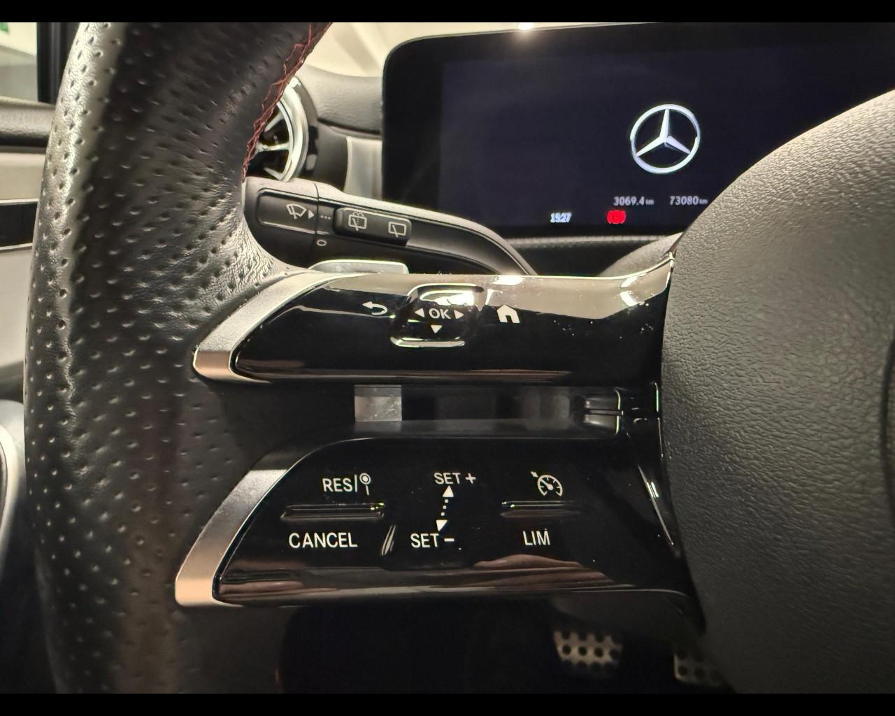 Mercedes-Benz Classe A (W177) - A 220 d Automatic AMG Line Premium