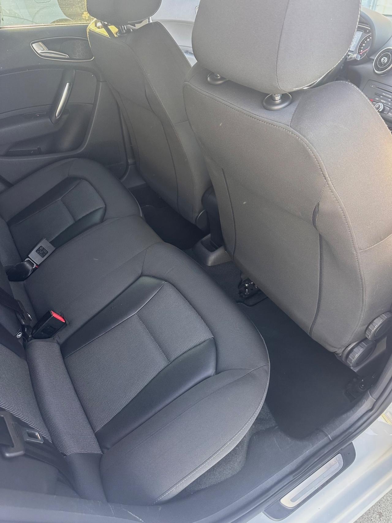 Audi A1 SPB 1.6 TDI 90CV STronic Ambition 2014