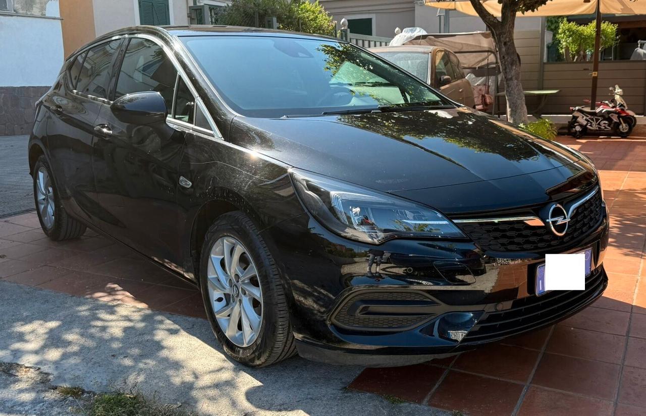 Opel Astra 1.5 CDTI 5p. Business Elegance