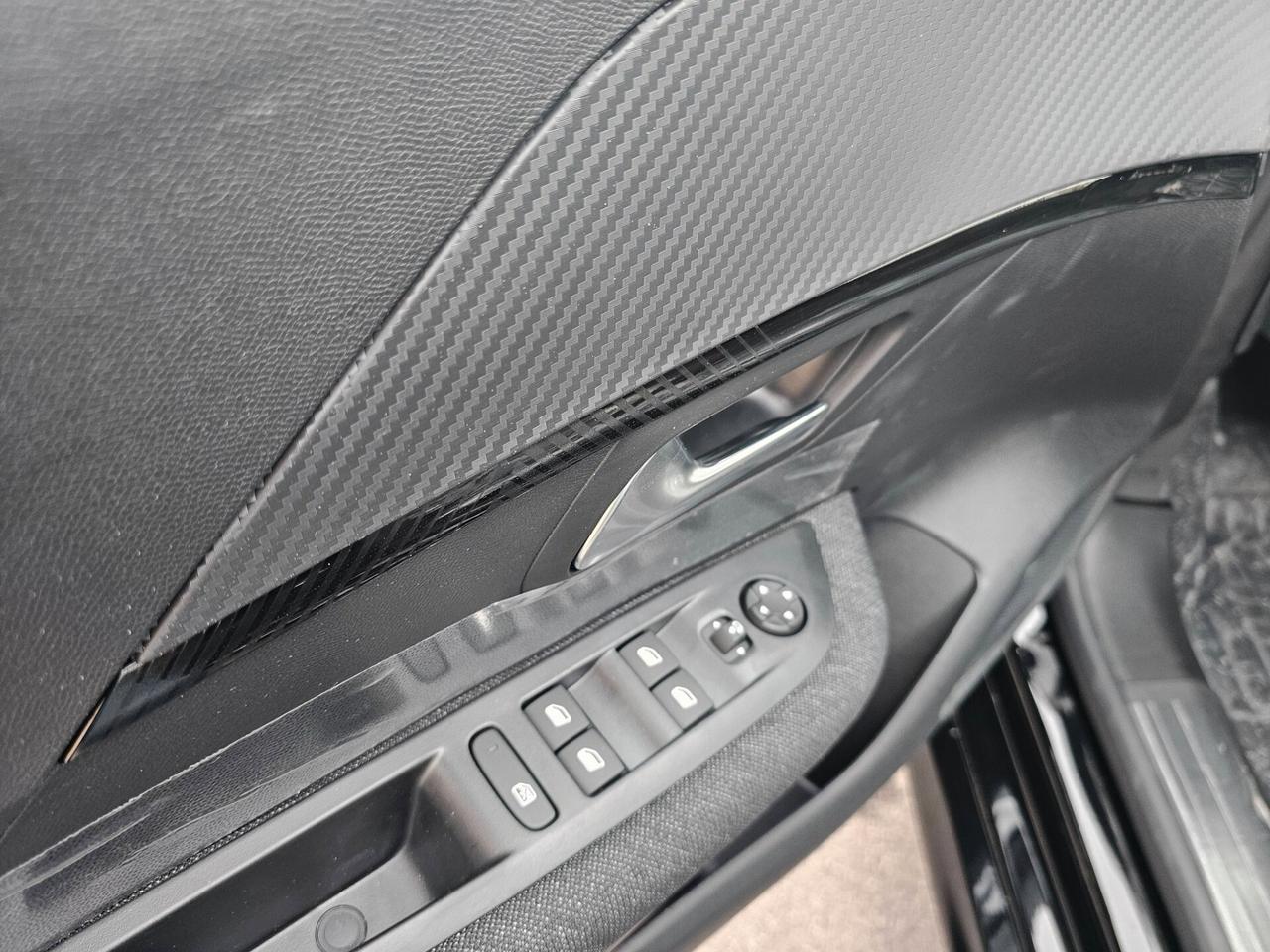 Peugeot 208 NEW EDITION NUOVO MOTORE TURBO A CATENA