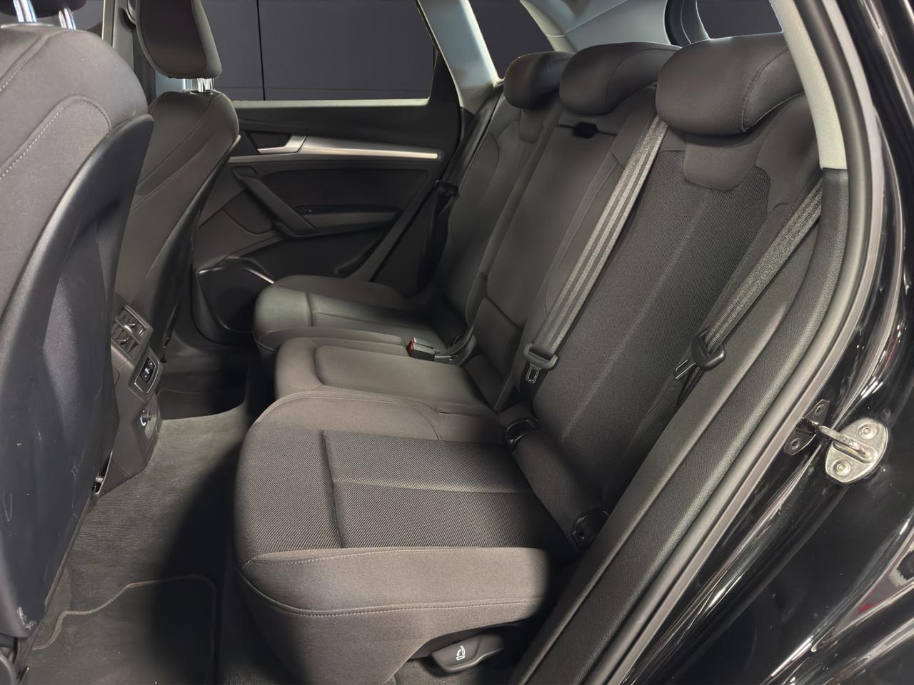 Audi Q5 50 2.0 tfsi e Business quattro 299cv s-tronic