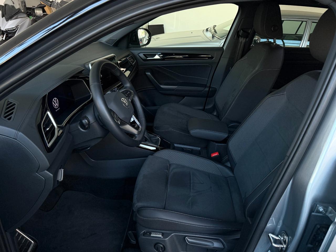 Volkswagen T-Roc 2.0 TDI SCR 150 CV DSG R-Line