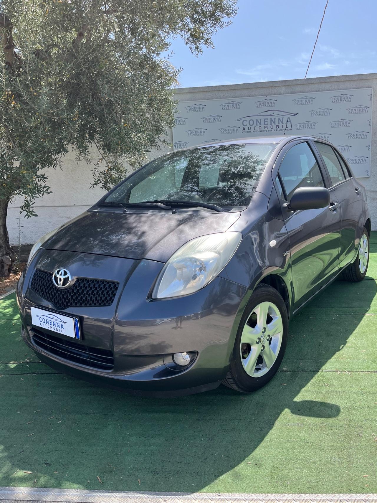 Toyota Yaris 1.4 D-4D 5 porte Navi
