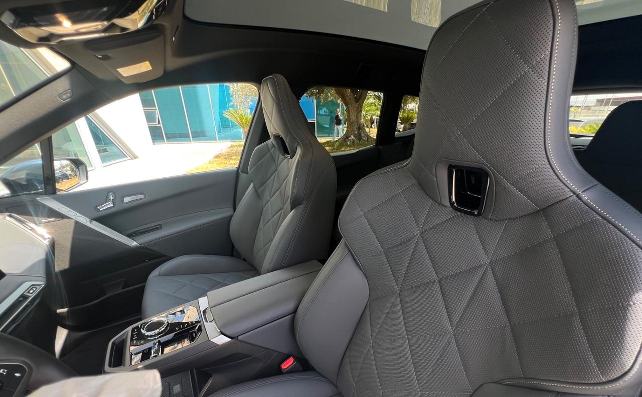 BMW iX xdrive45 MSport Eco incentivo €36.397