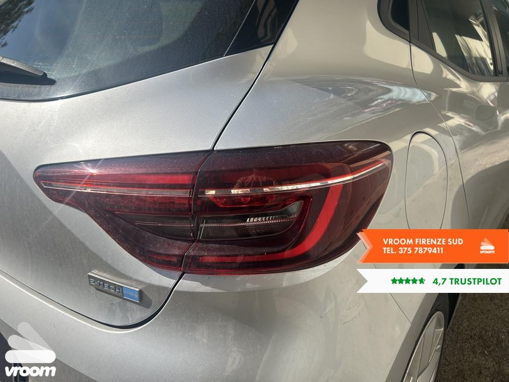 RENAULT Clio 5ª serie Clio Full Hybrid E-Tech ...