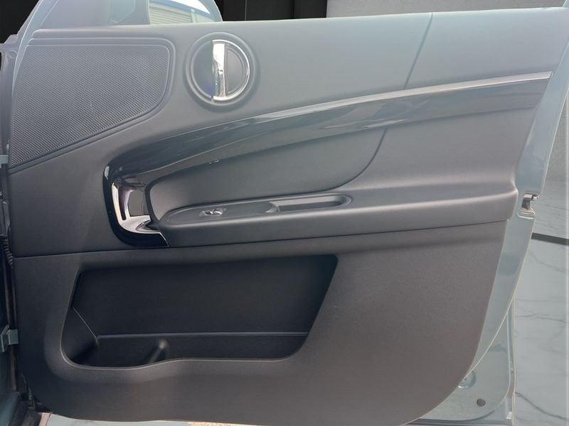 MINI Countryman Cooper D Essential automatica