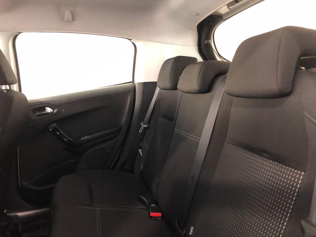 Peugeot 208 5 Porte 1.2 PureTech Allure