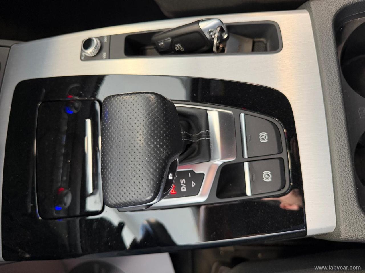 AUDI Q5 40 TDI 204CV qu. S tr. S line