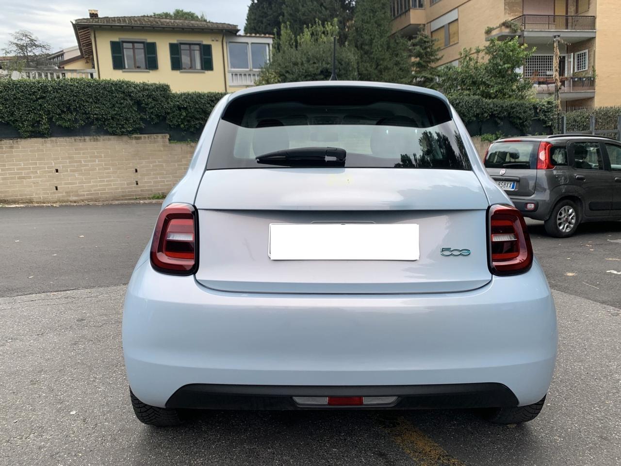 Fiat 500 500e 42KW La Prima AZIENDALE KK16000