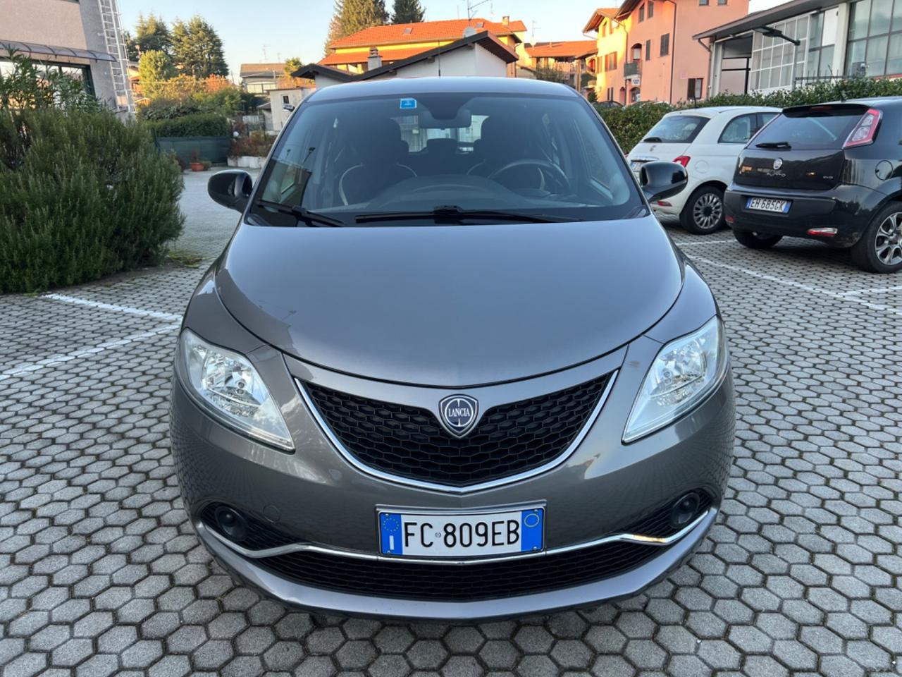 Lancia Ypsilon 1.2 69 CV 5 porte Opening Edition*NEOPATENTATI