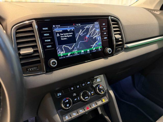 SKODA Karoq 1.5 TSI DSG Style VARIOFLEX Camera Park Assist LED