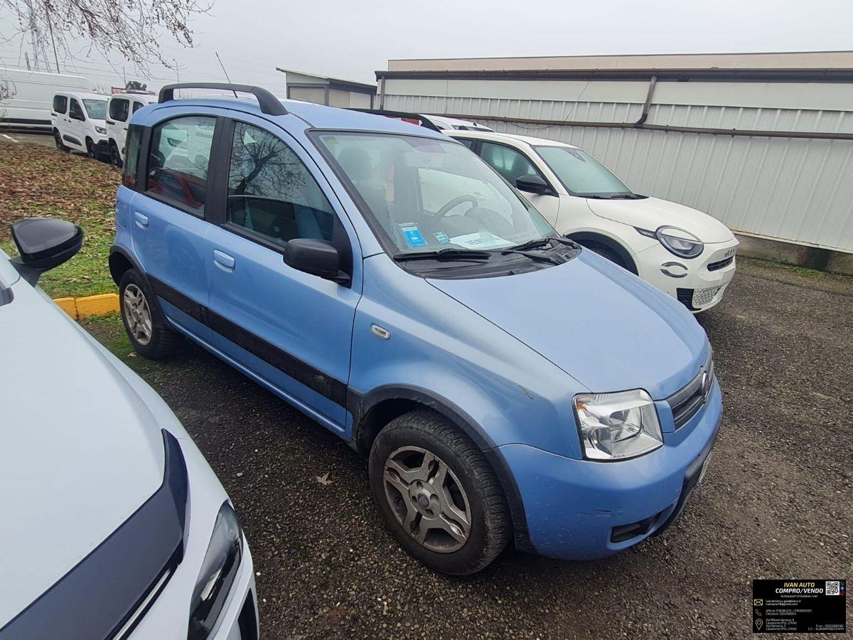 FIAT Panda 1.2 Benzina/Metano-71.000 Km-Neopatentati