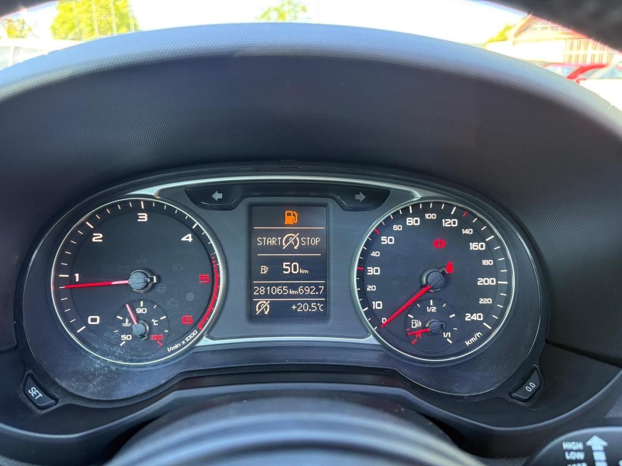 Audi A1 1.6 TDI 105 CV Attraction 281.000 KM TETTUCCIO APRIBILE