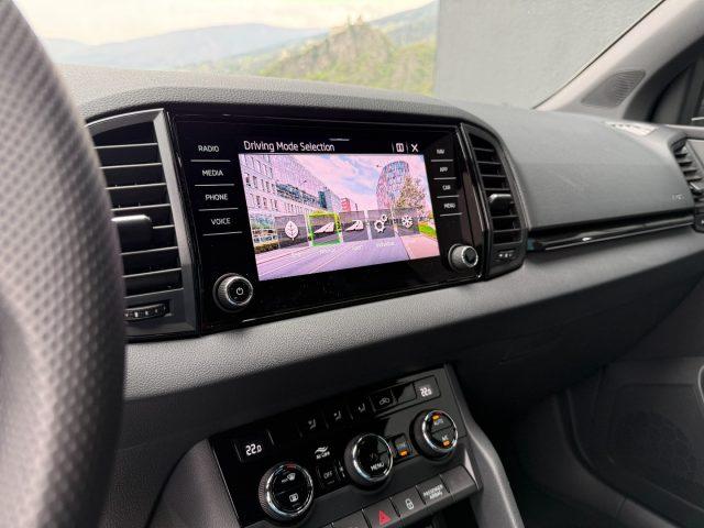 SKODA Karoq 2.0 TDI 4x4 DSG SportLine Matrix Navi ACC Camera